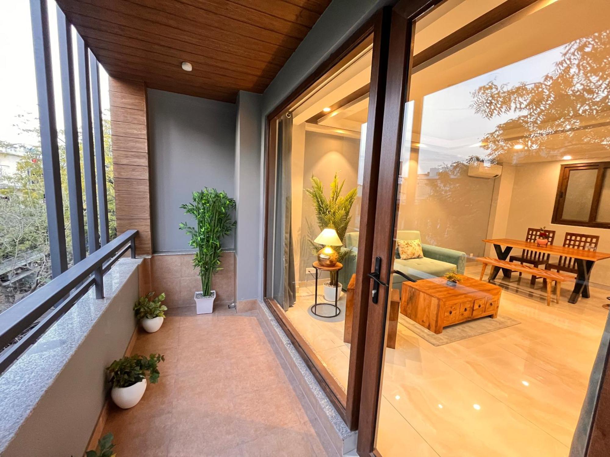 Hotel Gianmala Residency South Extension Near Aiims Delhi Нью-Дели Экстерьер фото